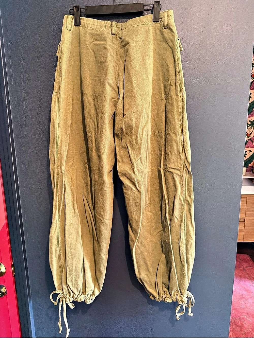 We The Free Lotus Balloon Jeans in Green Waist 28 Like New - Picture 4 of 5